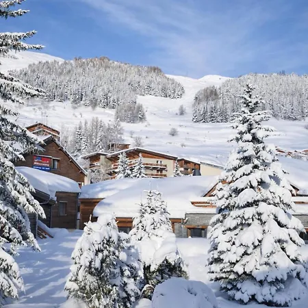 Le Hotel 3*