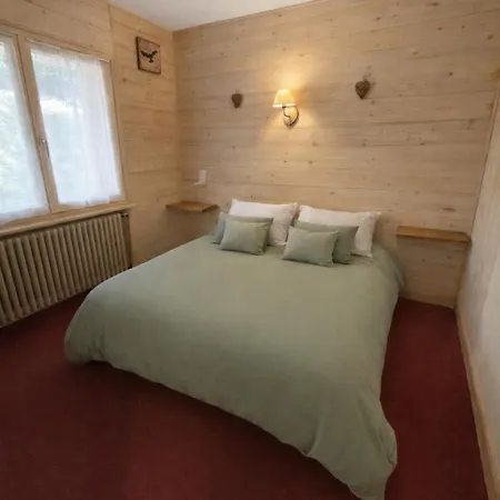 Le 3*