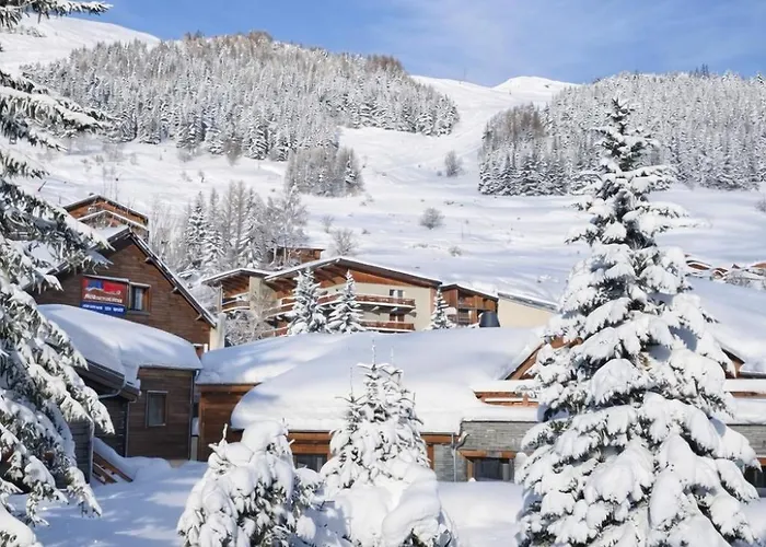 Le Hotel 3*